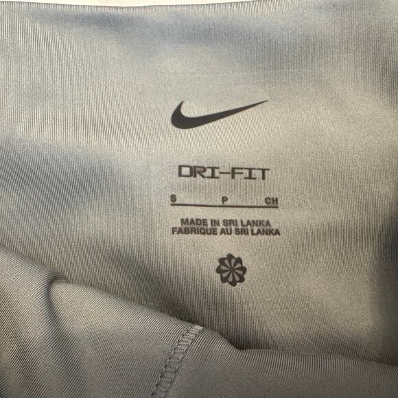 Nike Dri-Fit Yoga 7/8 Leggings Gray / Sage Size Small NWT - Picture 3 of 7